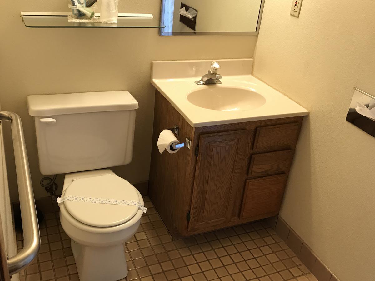 Exxon Quik Stop & Motel Wausaukee Экстерьер фото